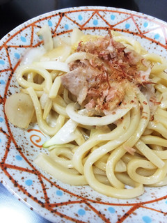 新玉ねぎと豚肉の焼きうどん-レシピのメイン写真