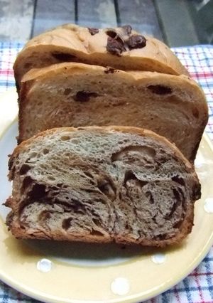 ＨＢで☆チョコがゴロッと☆マーブル食パン-レシピのメイン写真