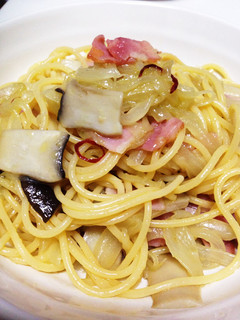 エリンギとベーコンのペペロンチーノパスタ-レシピのメイン写真