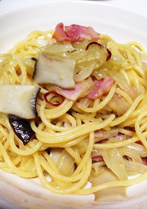 エリンギとベーコンのペペロンチーノパスタ-レシピのメイン写真