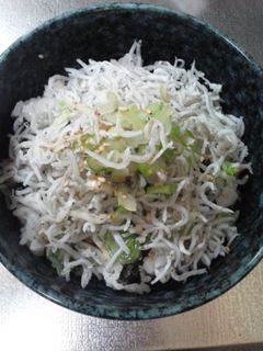休脂日!しらすご飯♪-レシピのメイン写真