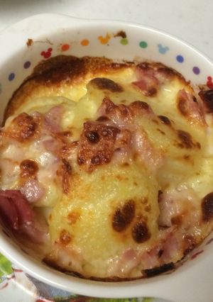 新じゃがとベーコンのチーズ焼き-レシピのメイン写真