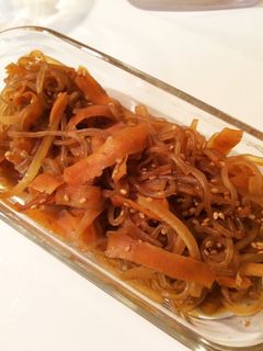 しらたき入り大根とにんじんの皮のきんぴら-レシピのメイン写真