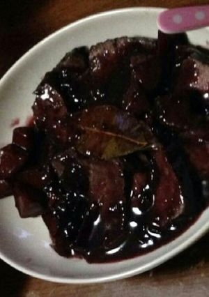 牛モモ肉のワインソース煮込み-レシピのメイン写真