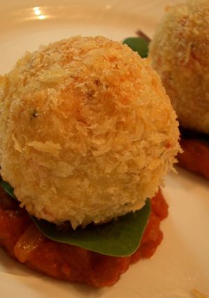 スモークサーモンのチーズボールコロッケ-レシピのメイン写真
