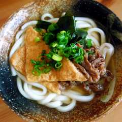 รูปของ かけうどんのだし