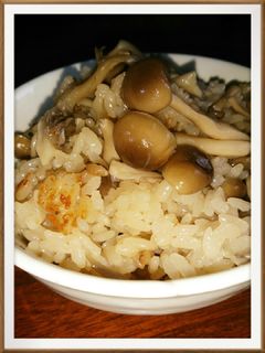 簡単キノコの炊き込みご飯!(めんつゆ編)-レシピのメイン写真