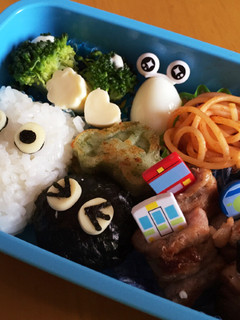 簡単キャラ弁☆小トトロとまっくろくろすけ-レシピのメイン写真