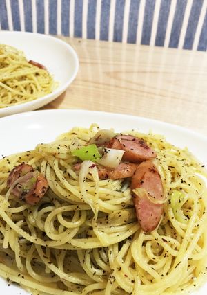 楽々♪ガリバタパスタゆかり風味-レシピのメイン写真