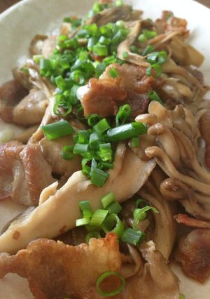 豚バラと舞茸の炒め物-レシピのメイン写真