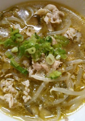 胡麻油で簡単♪豚肉と もやしの中華スープ-レシピのメイン写真