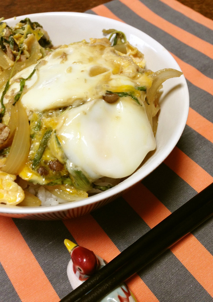 鯖水煮缶と空芯菜新芽の卵とじ-レシピのメイン写真