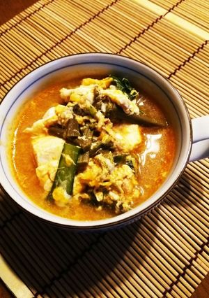 プチッと鍋！豆腐・蕨のピリ辛卵スープ♪-レシピのメイン写真