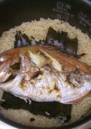 ♪炊飯器で鯛飯♪１匹魚でも切り身でもOK-レシピのメイン写真