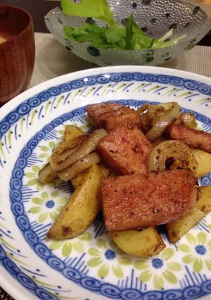 スパムとオニポテのカレー炒め-レシピのメイン写真