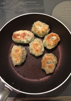簡単！我が家のにらまんじゅう-レシピのメイン写真