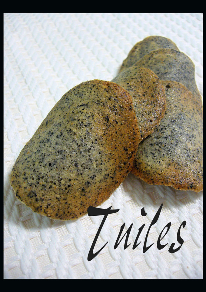 ☰黒ごまのTuiles☰-レシピのメイン写真