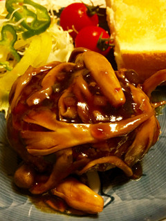 絹で繋ぐ♡キノコとニラの和風ハンバーグ-レシピのメイン写真