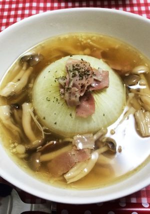 丸ごと 新玉ねぎのスープ-レシピのメイン写真