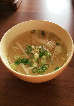 とってもお手軽！余った鶏皮でお吸い物-レシピのメイン写真