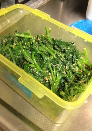ほうれん草の胡麻和え-レシピのメイン写真