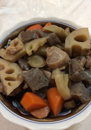 簡単万歳！鶏肉と蓮根ごぼうのうま煮☆-レシピのメイン写真