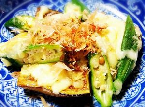 とろ～り！なすとオクラのおかかチーズ焼き-レシピのメイン写真