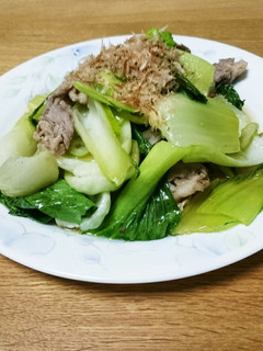 【超簡単】豚肉とチンゲン菜のレンジ蒸し-レシピのメイン写真