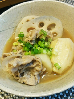 ［夏でもお鍋♪］豚しゃぶと根菜の黒酢鍋-レシピのメイン写真