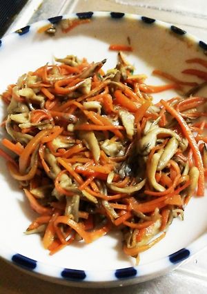 人参と舞茸で、味噌バターきんぴら-レシピのメイン写真