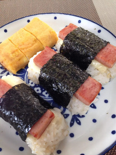 スパムおむすび チーズとろ〜り-レシピのメイン写真