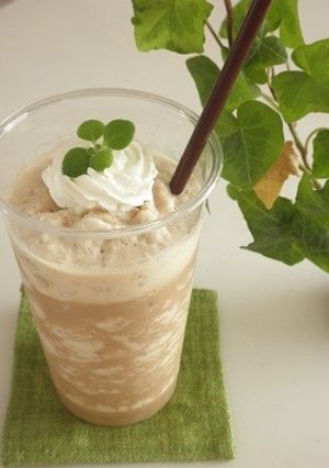 牛乳氷のラテフラペチーノ♪-レシピのメイン写真