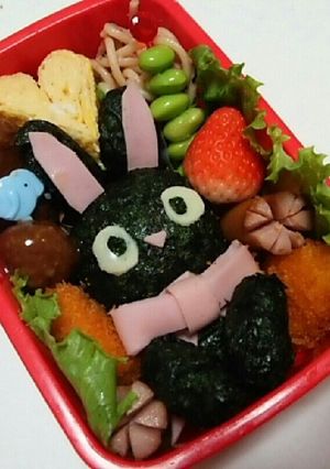 簡単立体♪魔女の宅急便ジジ♪キャラ弁-レシピのメイン写真