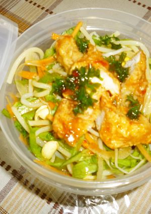 簡単ランチ　辛口スパサラダ(韓風)-レシピのメイン写真