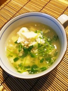 蕎麦の実!豆腐・豆苗の白だしスープ♪-レシピのメイン写真