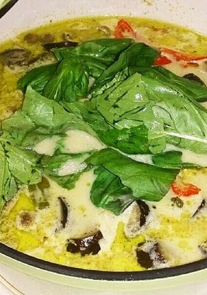 ゲーンキョワンガイ タイのグリーンカレー-レシピのメイン写真