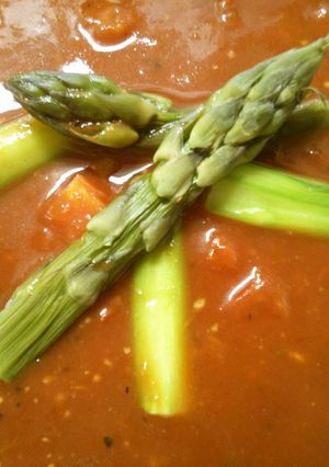 アスパラの　レンジ蒸し　トマトソース！-レシピのメイン写真