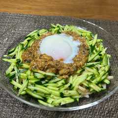 รูปของ 動脈硬化予防 鯖缶でジャージャー麺