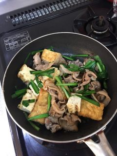 簡単10分☆ 厚揚げとニラの豚肉炒め-レシピのメイン写真