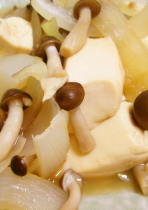やさしい味♪新玉ねぎと豆腐でヘルシー副菜-レシピのメイン写真