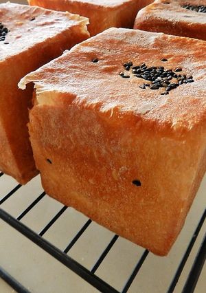 HBで作る６ｃｍ角の食パン型であんパン-レシピのメイン写真
