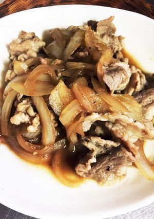 豚こまと玉ねぎの麺つゆ炒め-レシピのメイン写真