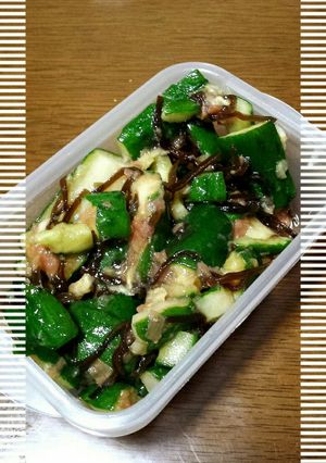 副菜に一品♪*゚梅きゅうり-レシピのメイン写真