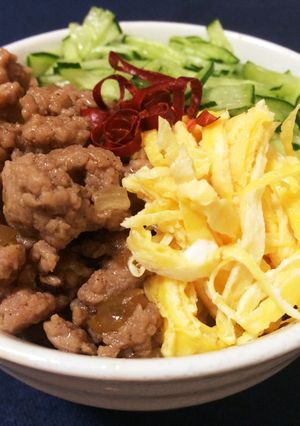 *そぼろ丼*-レシピのメイン写真