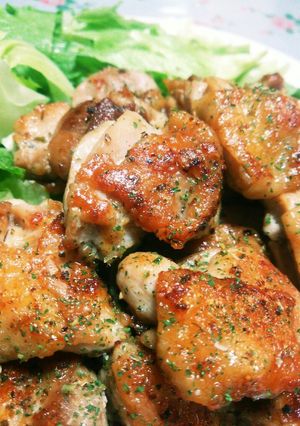 鶏肉のレモンとマジックソルト焼き♪-レシピのメイン写真