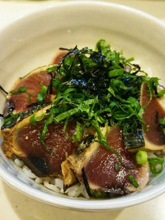 カツオ(鰹)のたたき漬け丼-レシピのメイン写真