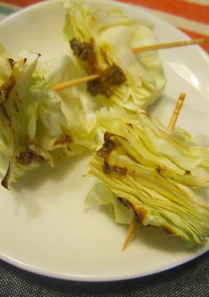 チョイおつまみ♫アンチョビキャベツ焼き-レシピのメイン写真