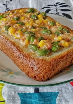 ココナッツオイルで♪鮭フレークトースト-レシピのメイン写真