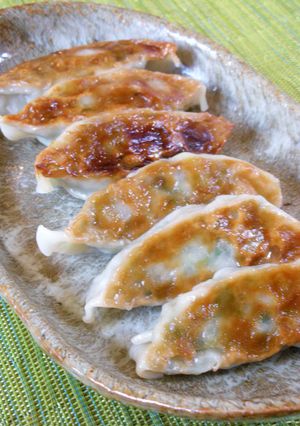 血液サラサラ？美味しい行者ニンニクの餃子-レシピのメイン写真