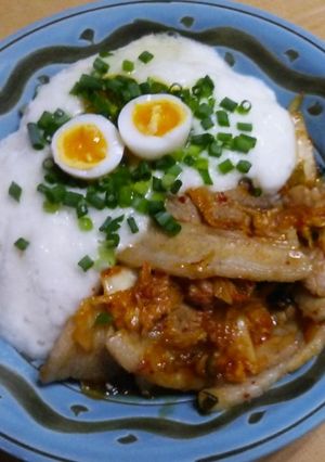 豚キムチととろろご飯のワンプレート-レシピのメイン写真